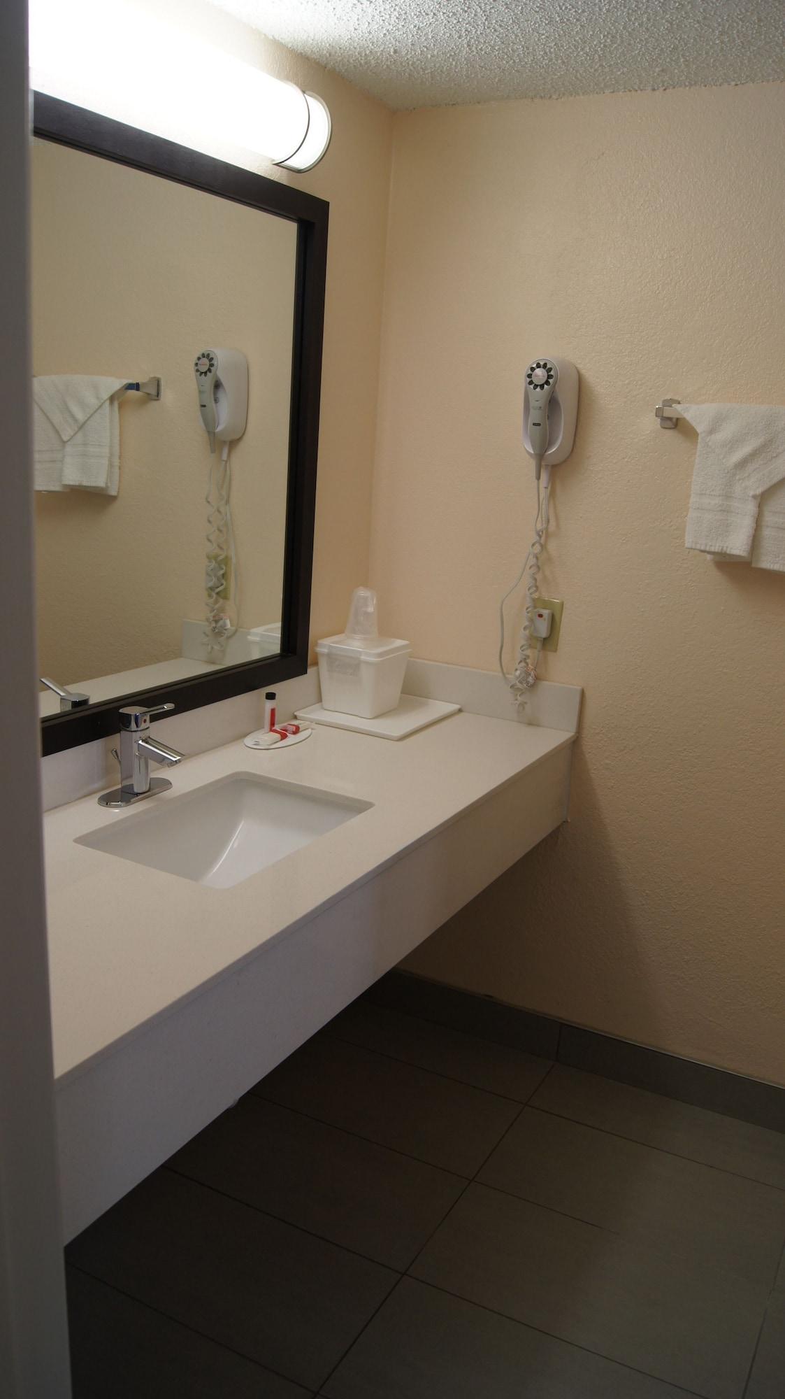 Travelodge By Wyndham North Richland Hills/Dallas/Ft Worth Eksteriør billede